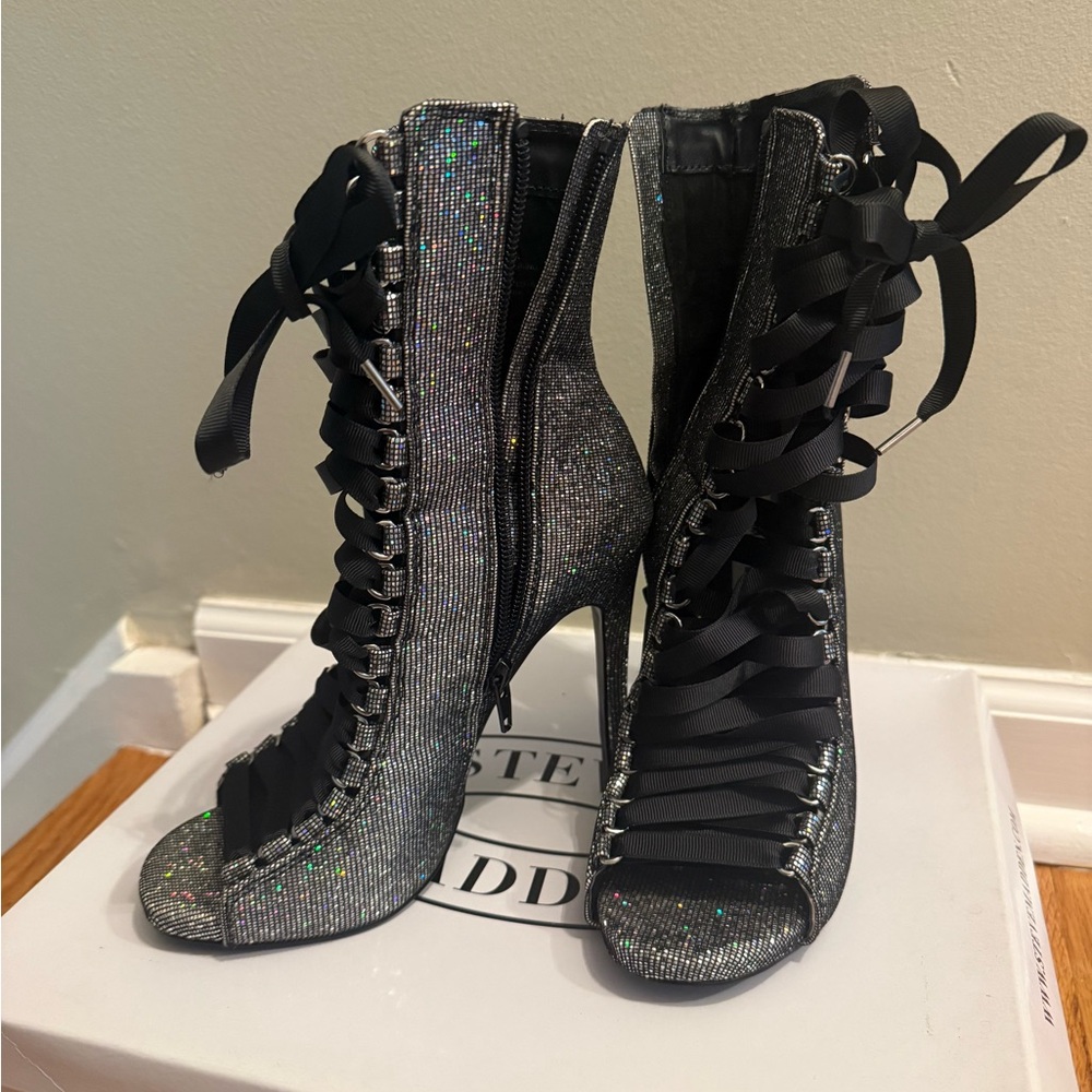 Steve Madden Black and Silver Heeled Boots - Picture 3 of 4